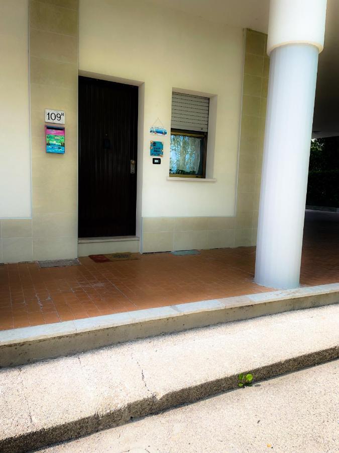 Casa Vacanze Cau De Mezo Marina Julia Exterior foto
